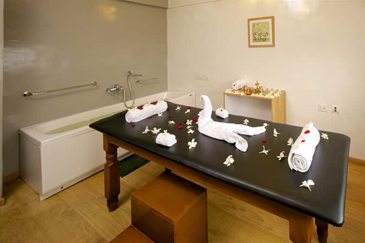 Больницы AyurVAID Керала