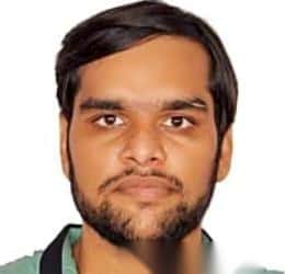 Доктор. Яин Сало, [object Object]