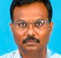 Docteur. Karuppa Swamy V, [object Object]