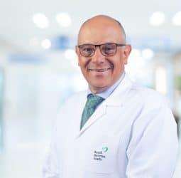 Profesor Dr. Yasser Menaissy, [object Object]