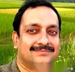 دكتور. سابياساتشي تشاكروبرتي, [object Object]