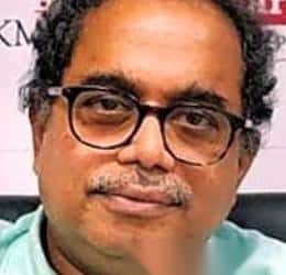 دكتور. جايانتا داتا, [object Object]