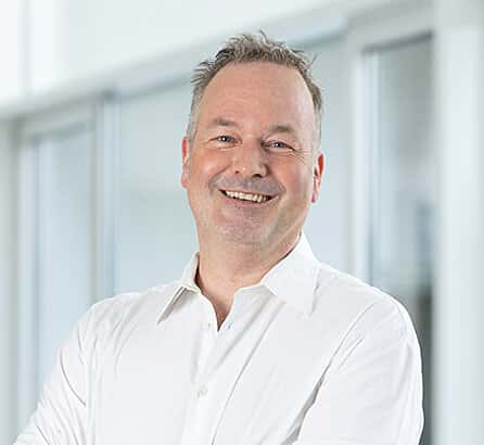 Sinabi ni Dr. Med. Christian Massing, [object Object]