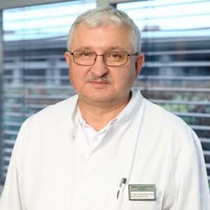 Доктор. Мед. Александр Бауэр, [object Object]