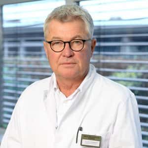 Доктор. Мед. Хорст Ману, [object Object]