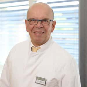 Доктор. медицина. Бертрам Хубер, [object Object]