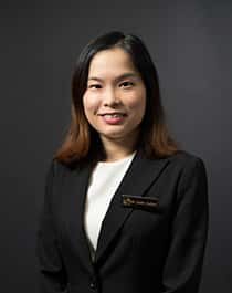 الأستاذ المساعد تشونغ تشينغ تشينغ داون, [object Object]