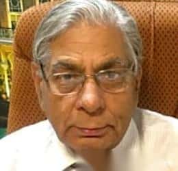 Dr. Chetan Oberai, [object Object]