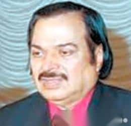 Dr. Sebuah Undre, [object Object]