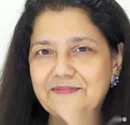 Docteur. Amita Phadnis, [object Object]