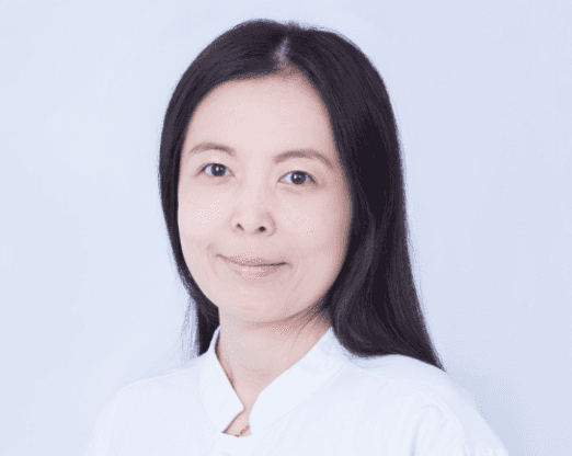 Dr. Amphai Hamasakwattanakul, [object Object]