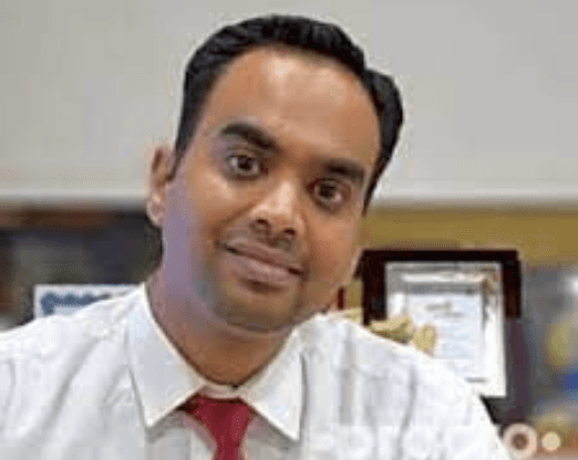 Dr. Sourabh Chachan, [object Object]