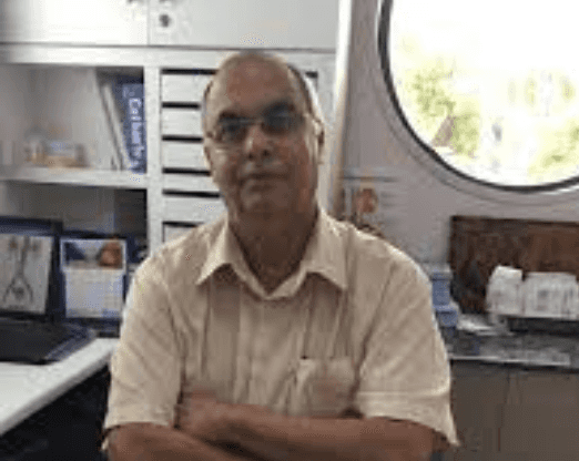 Dr. Suresh K Rawat / Dr. S K Rawat, [object Object]