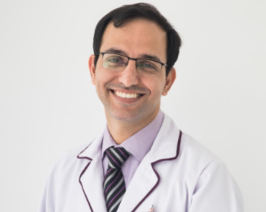 Docteur. Ajay Kher, [object Object]