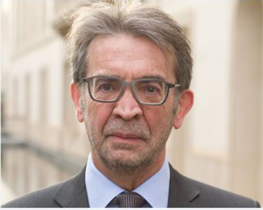 Dr. Rafael Rosell, [object Object]