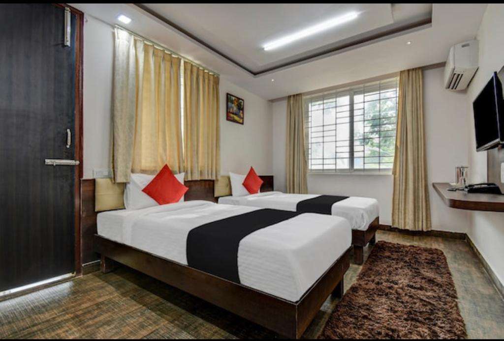 HOTEL JJ RESIDENCY
