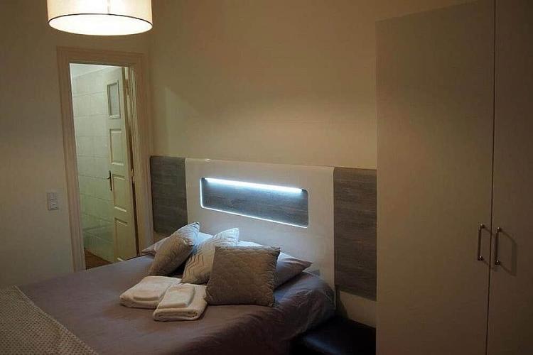 Cozy Private Room with Private Bathroom
