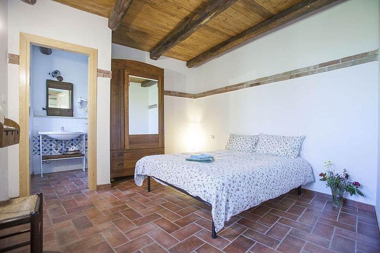 Private Single Ensuite Room