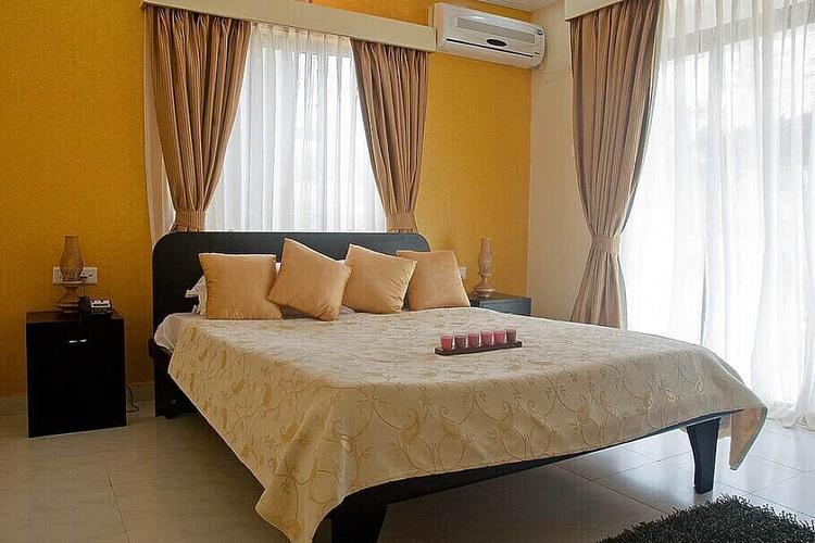 Pribadong Deluxe Room