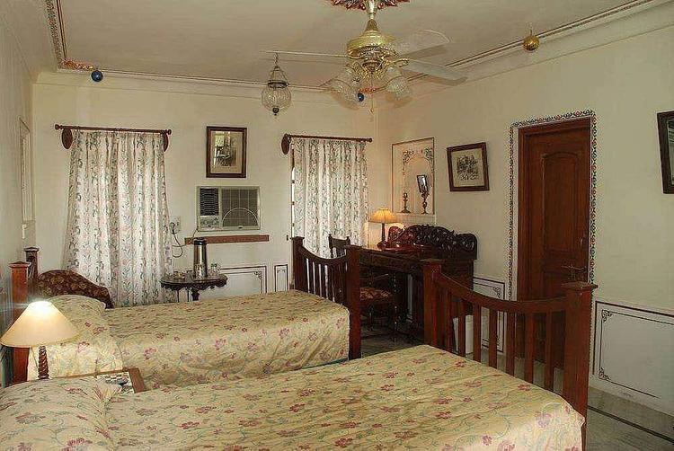 Private Room