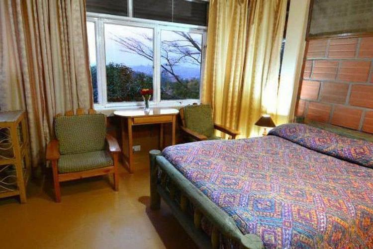 Twin Share Room on Private Tour (For 4 People)