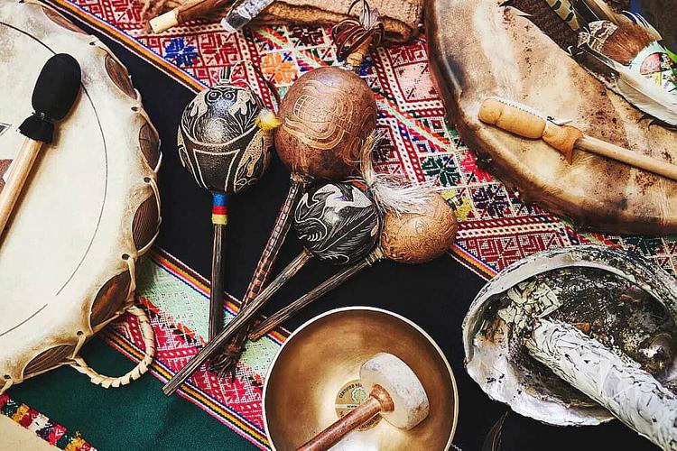 3 Retret Penyembuhan Energi Dukun & Detoksifikasi Harian di Virginia, AS