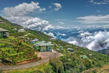 9 Tur Harimau Siang Hari, Air Terjun & Ayurveda di India Tengah yang Eksotis