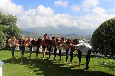 29 Retret Kebangkitan Spiritual Yoga & Meditasi Sehari di Nepal
