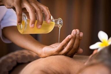 15 Day Ayurvedic Beauty Care & Yoga Retreat à Katmandou, Népal