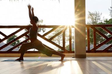 4 Day Personal Yoga and Surf Package in Olon, Ecuador