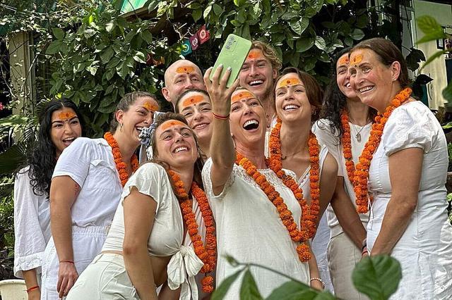 28 Day 200 HR Hatha, Ashtanga, Vinyasa, Iyengar YTT in India