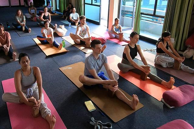 29 Day 300 Hour Yoga Teacher Training in Kerala, Varkala, India