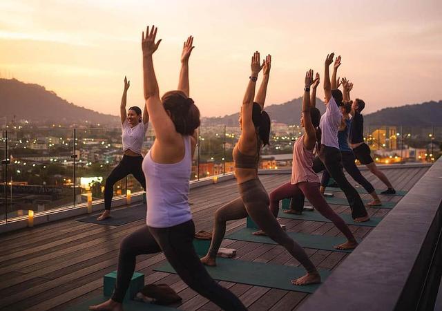 8 Phuket Soulful Day: Yoga, Kesejahteraan & Retret Budaya Thai