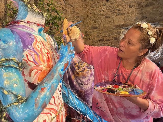 5 Retret Seni Kreativitas Wanita di Normandia, Prancis