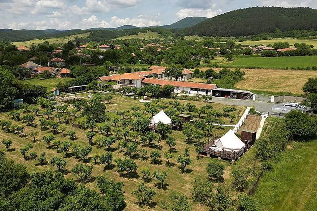 4 Day Reiki level 1 Training Retreat in Beautiful Bulgaria