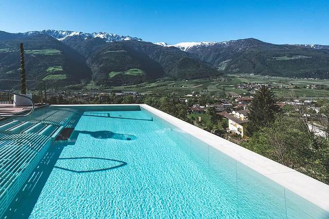 7 Day Glowing Flow - The Heart Retreat di South Tyrol, Italia