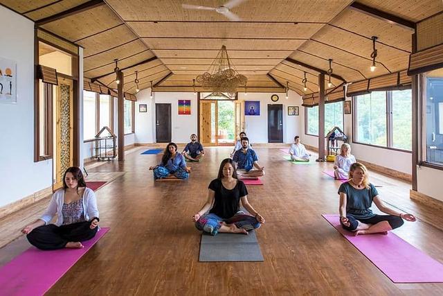 5 Day Rejuvenating Ayurveda Detox and Yoga Retreat in Rishikesh