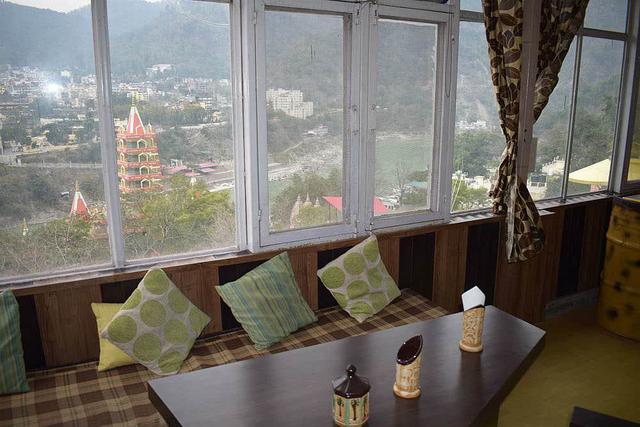 7 Hari Ayushma Ayurvedic Retreat di Rishikesh, India