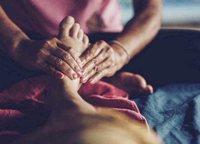 7 Day Revitalizing Yoga & Massage Retreat in Lisbon, Portugal