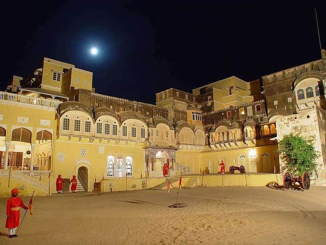 11 Day Tour of the Enchanting Shekhawati Region, India