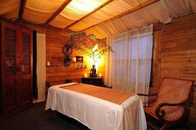 5 Day Ocean Adventure & Spa Yoga Wellness Retreat di Key West, AS