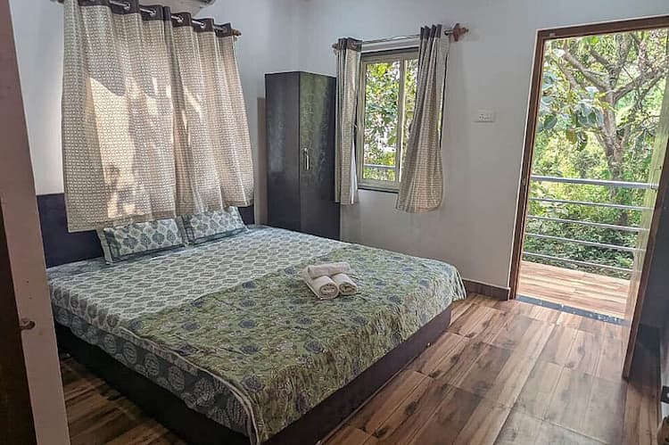 ব্যক্তিগত এসি আবাসন