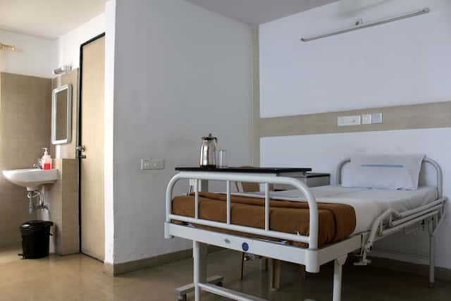 Больница Севен-Хиллз