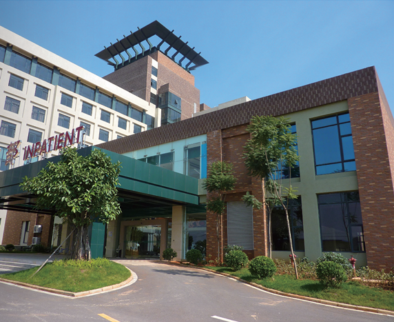 مستشفى كونمينغ تونغرين