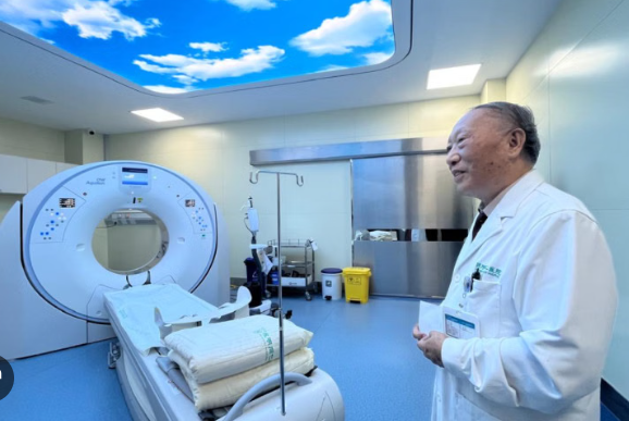 مستشفى كونمينغ تونغرين