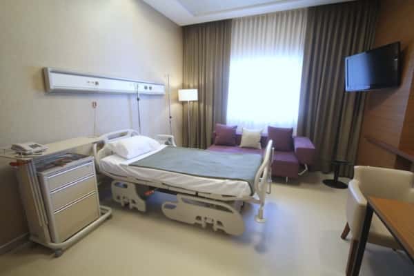 Больница Аджибадем Измир