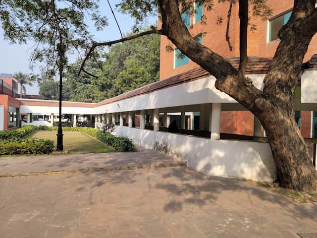 Мулчанская больница, Дели