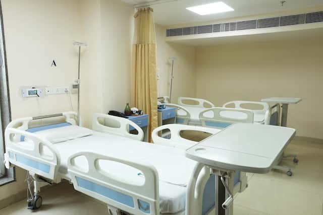 Yatharth Super Speciality Hospital, Greater Noida