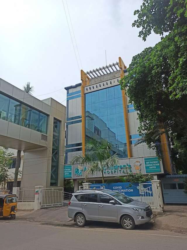 مستشفيات أبولو للأطفال، ألف ضوء