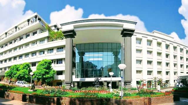 L V Prasad Eye Institute